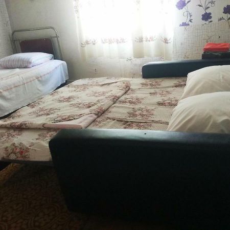 Jvari Guest House Knarik מראה חיצוני תמונה