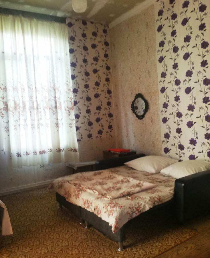 Jvari Guest House Knarik מראה חיצוני תמונה
